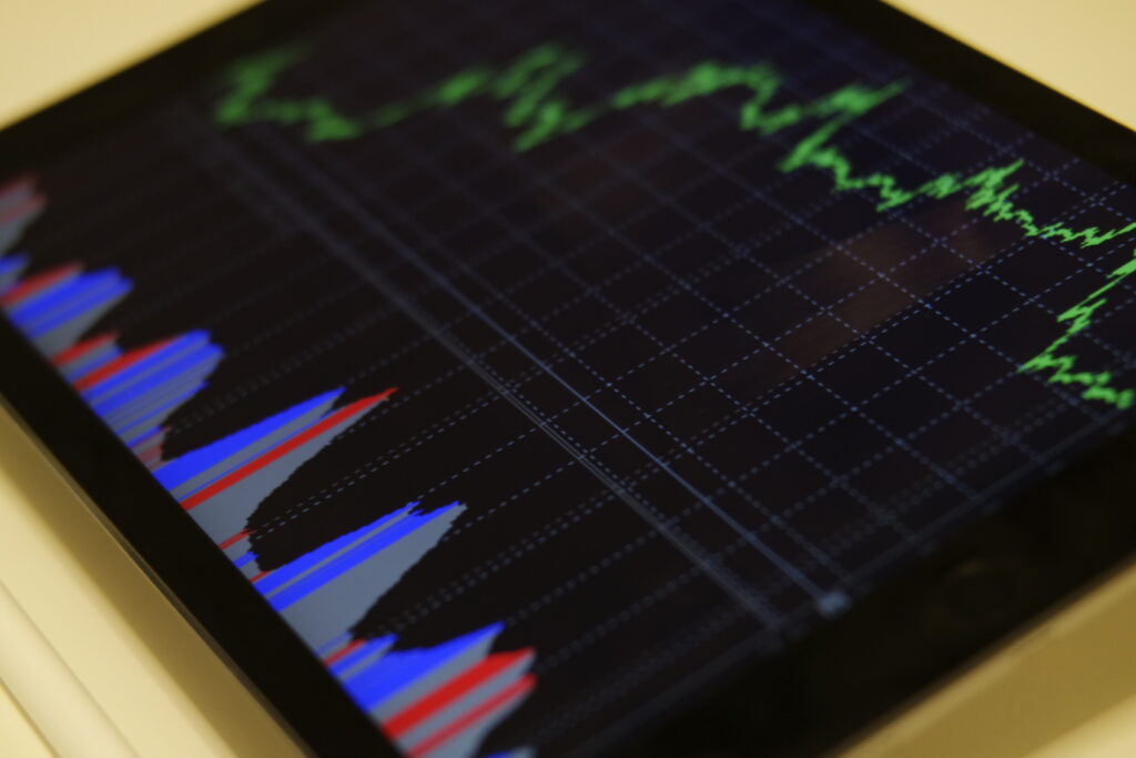 FINANCE ANALYTICS GRAPH